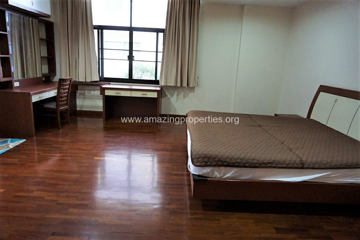 2-bedroom-apartment-at-City-Nest-apartment-4-6086.jpg