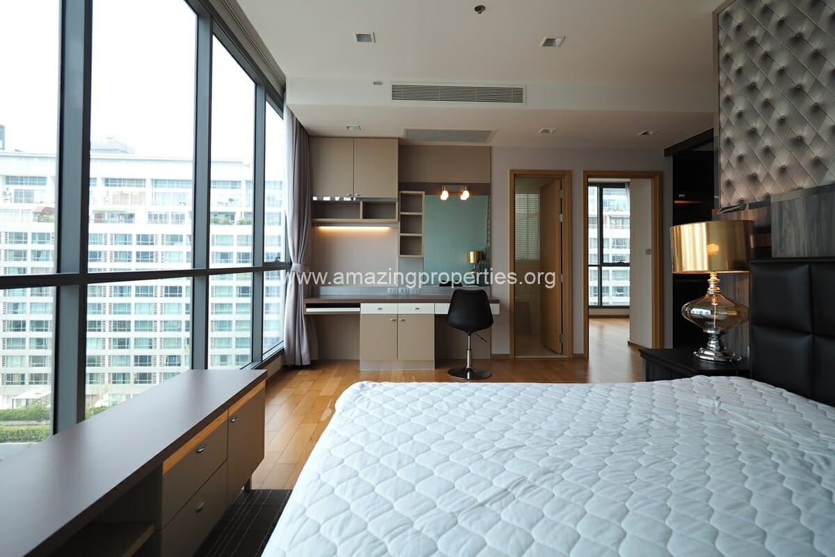 2-bedroom-condo-Hyde-Sukhumvit-13-11-9328.jpg