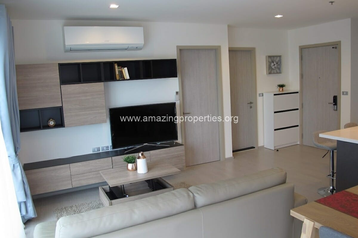 2-bedroom-condo-Rhythm-Sukhumvit-36-38-3-7068.jpg