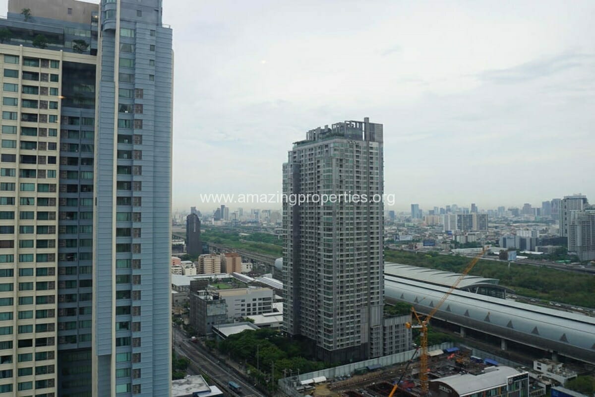 2-bedroom-condo-The-Esse-Singha-Estate-2-7461.jpg