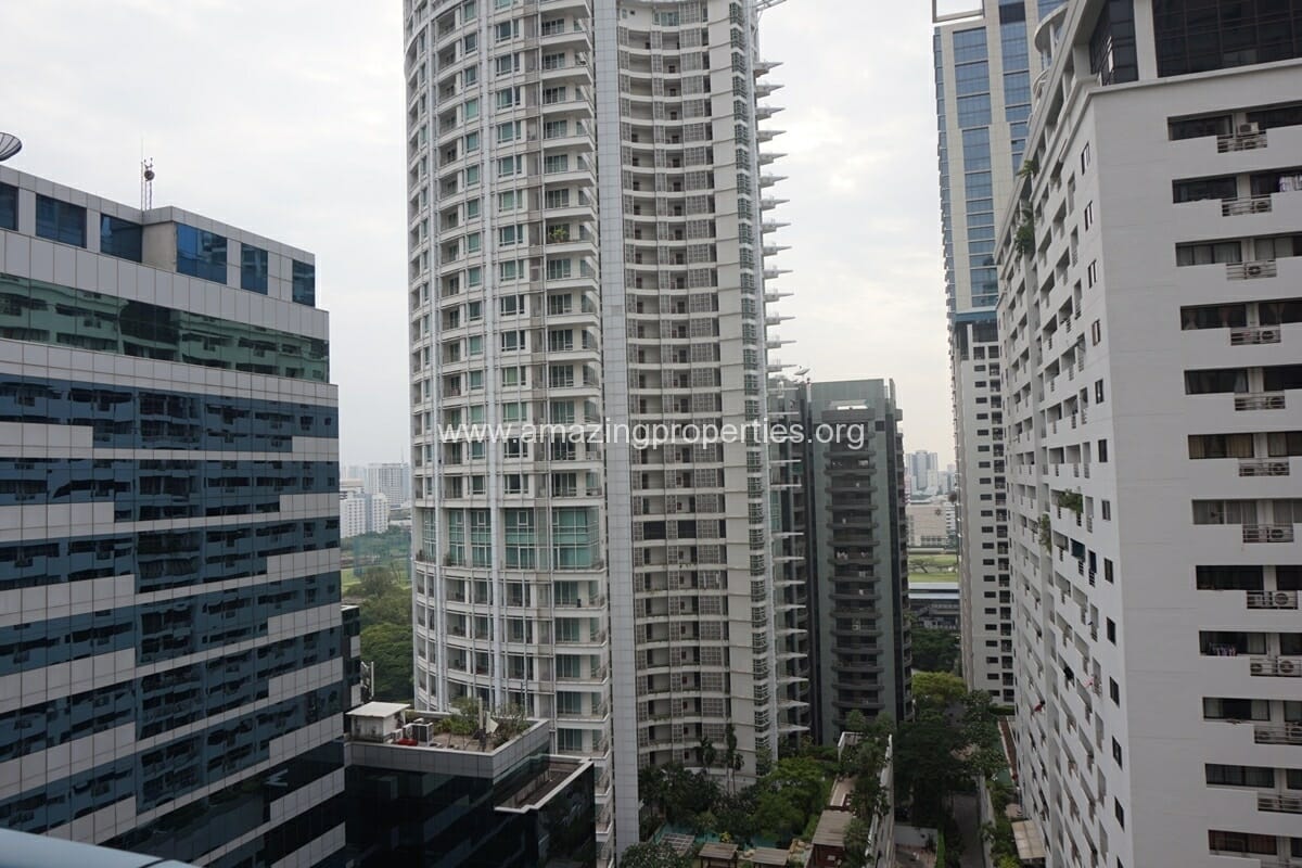 2-bedroom-condo-for-Rent-at-Q-Langsuan-26-7810.jpg