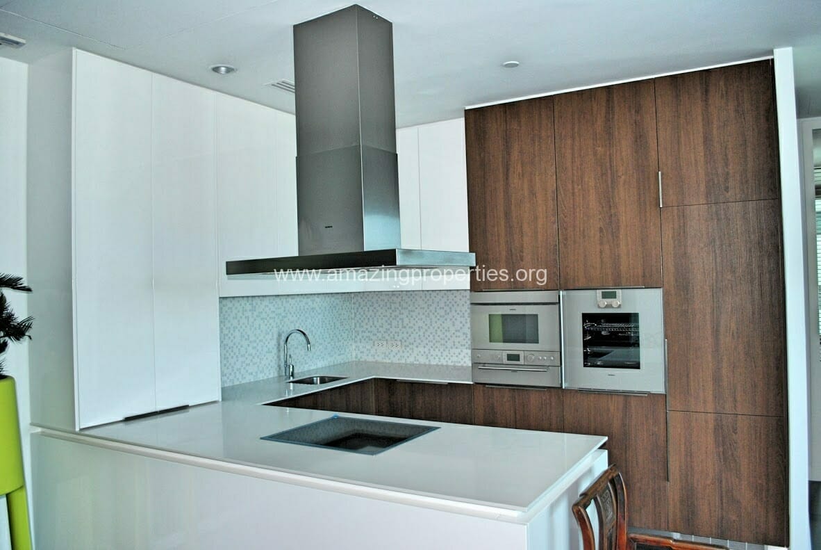 2-bedroom-condo-for-rent-185-Rajadamri-4-5482.jpg