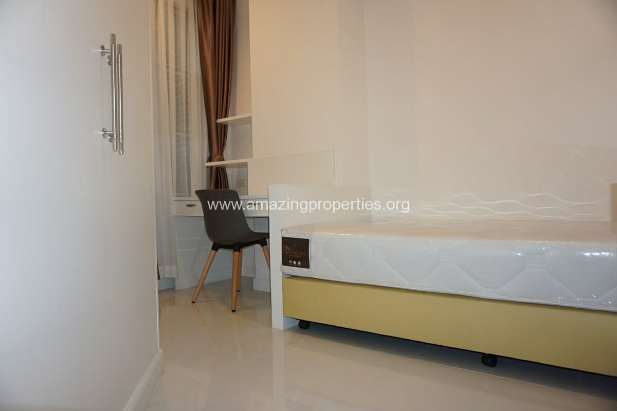 2-bedroom-condo-for-rent-CitiSmart-Sukhumvit-18-12-4381.jpg
