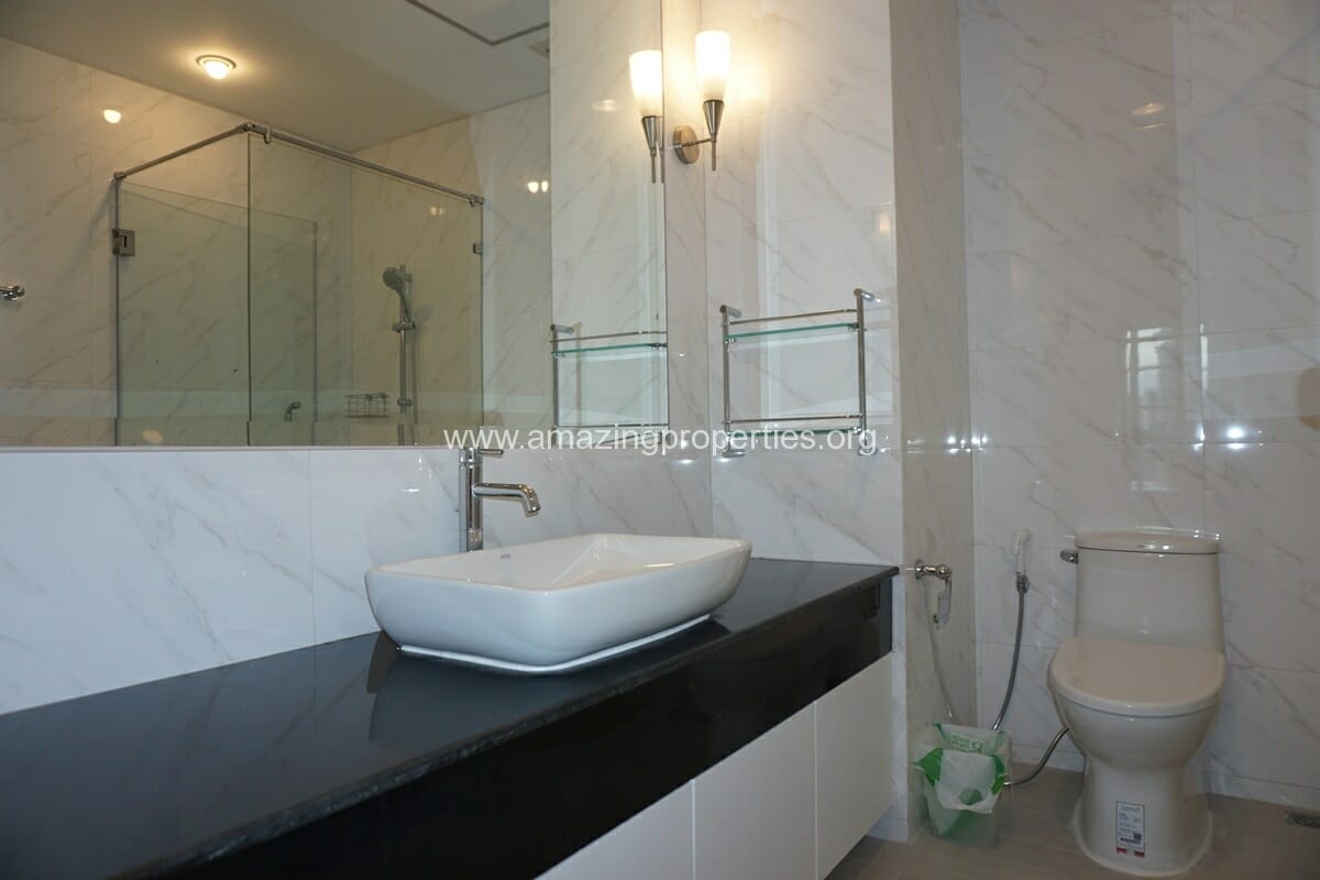2-bedroom-condo-for-rent-CitiSmart-Sukhumvit-18-8-6837.jpg