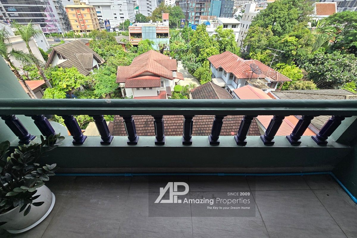 2-bedroom-near-BTS-Ploenchit-21-2500.jpg