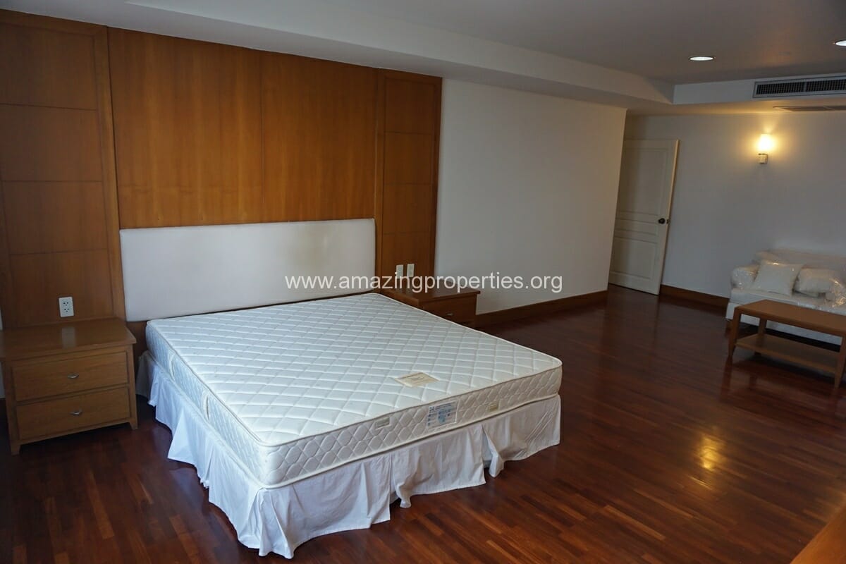 3-Bedroom-Apartment-Krungthep-Thani-Tower-9-3105.jpg