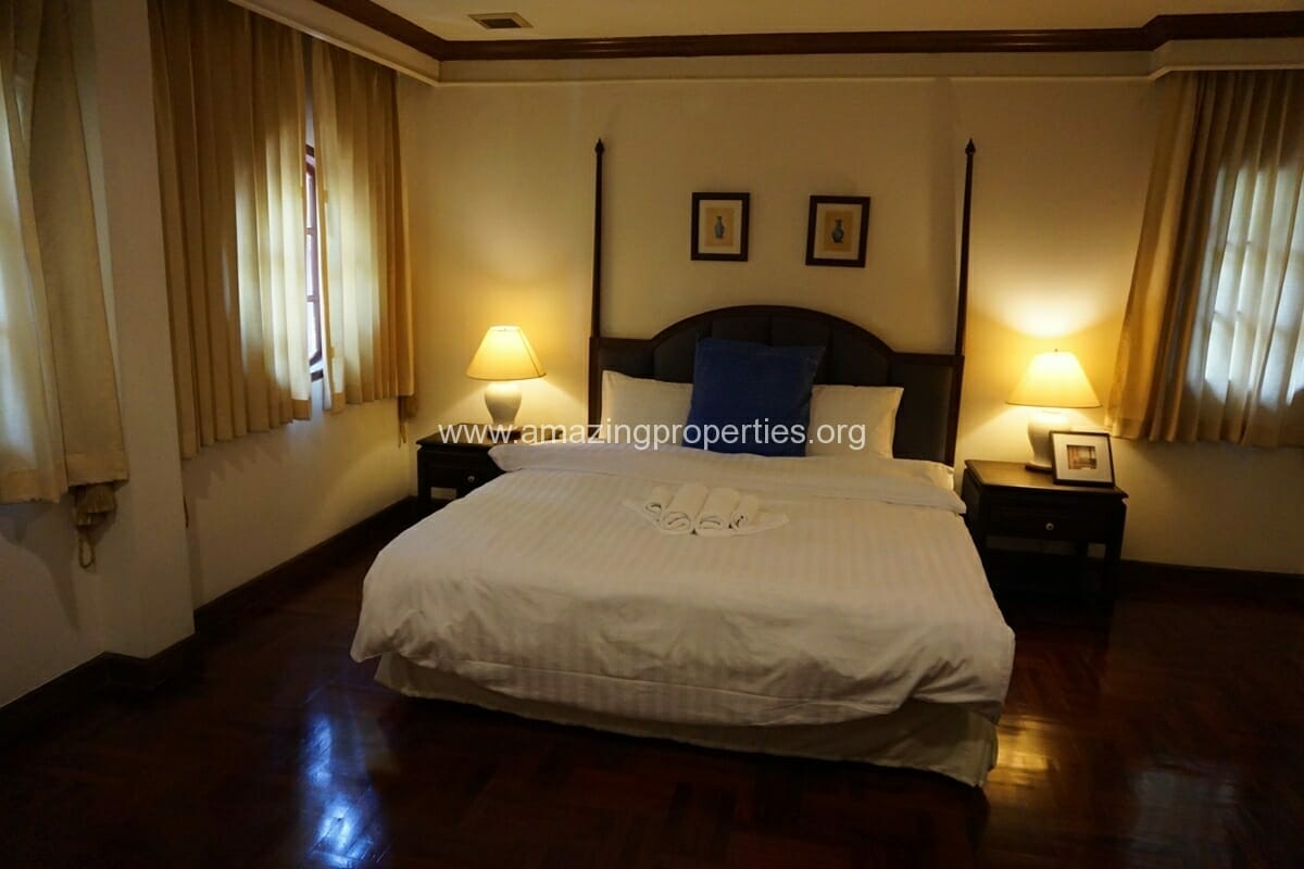 3-Bedroom-Apartment-Piya-Place-Tonson-13-1-1495.jpg