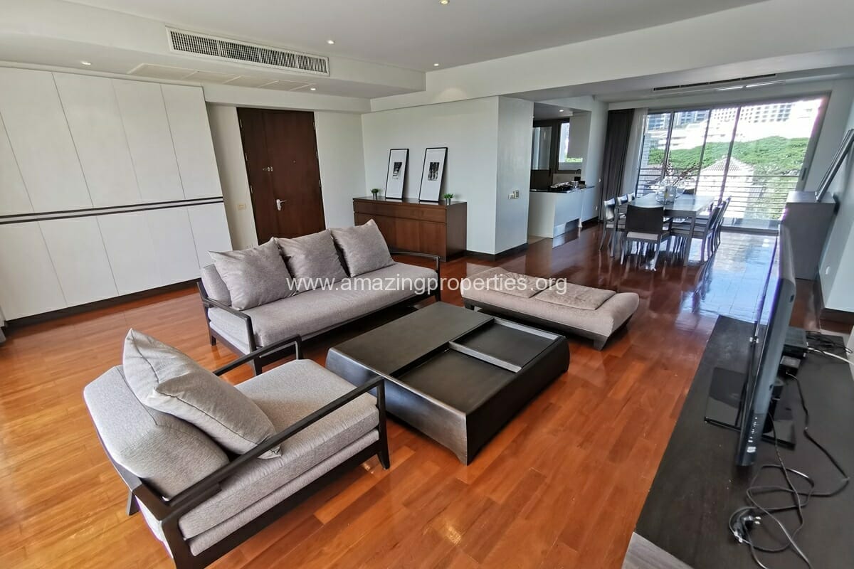 3-Bedroom-Apartment-Ruamrudee-House-6-4495.jpg