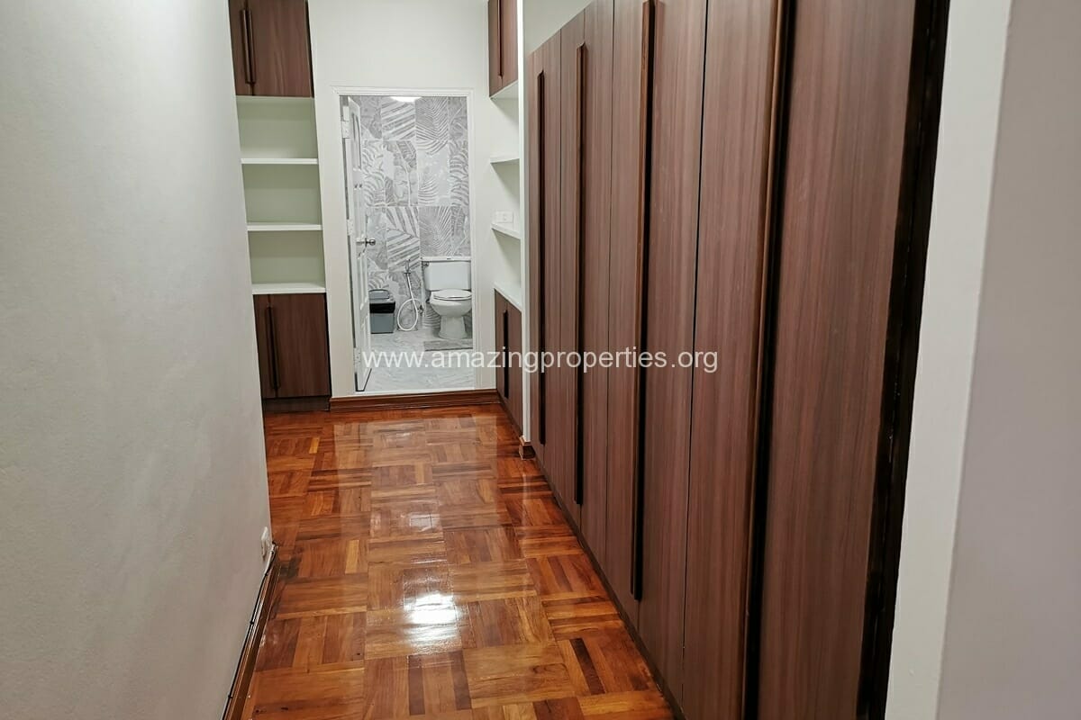 3-Bedroom-Apartment-Vanicha-Park-Langsuan-19-7972.jpg
