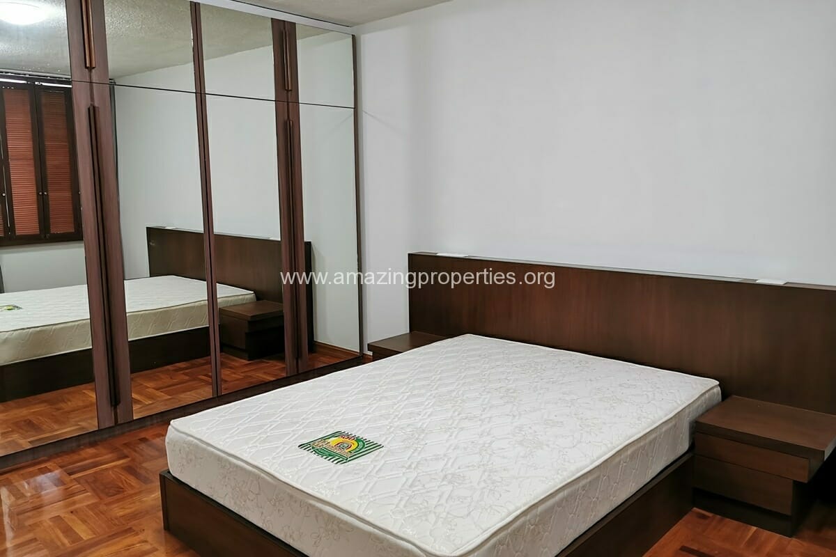 3-Bedroom-Apartment-Vanicha-Park-Langsuan-26-6788.jpg