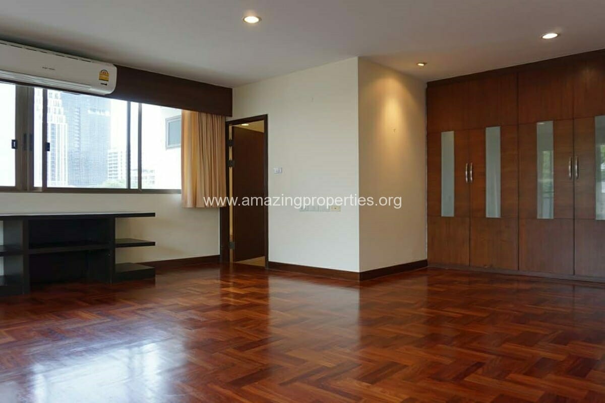 3-Bedroom-Apartment-for-rent-Charan-Mansion-26-3362.jpg