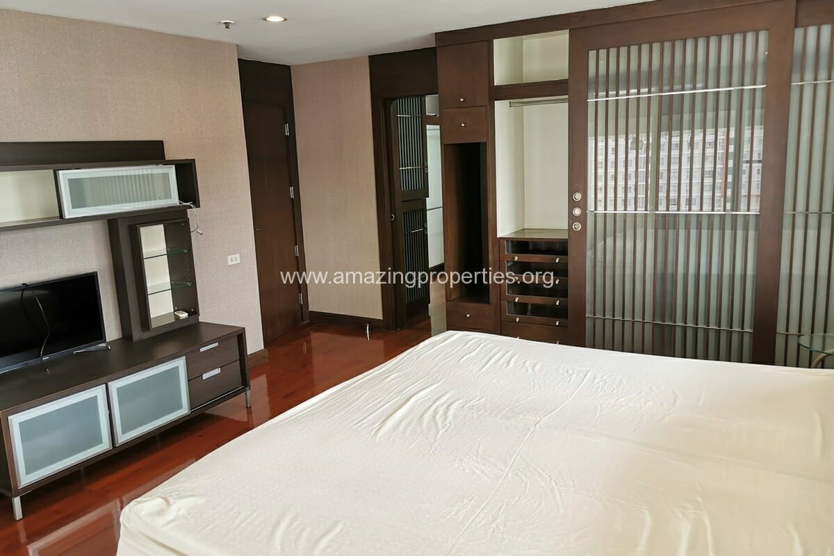3-Bedroom-Condo-Le-Raffine-Sukhumvit-24-20-7072.jpg