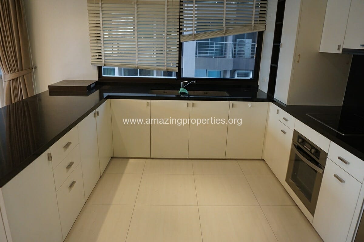 3-Bedroom-Condo-Le-Raffine-Sukhumvit-24-7-8902.jpg