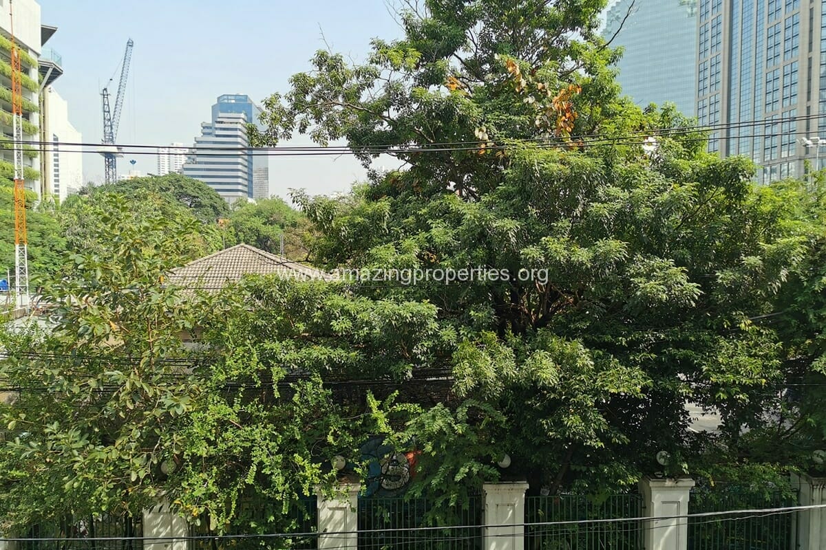 3-Bedroom-Condo-The-Crest-Sukhumvit-24-10-3952.jpg