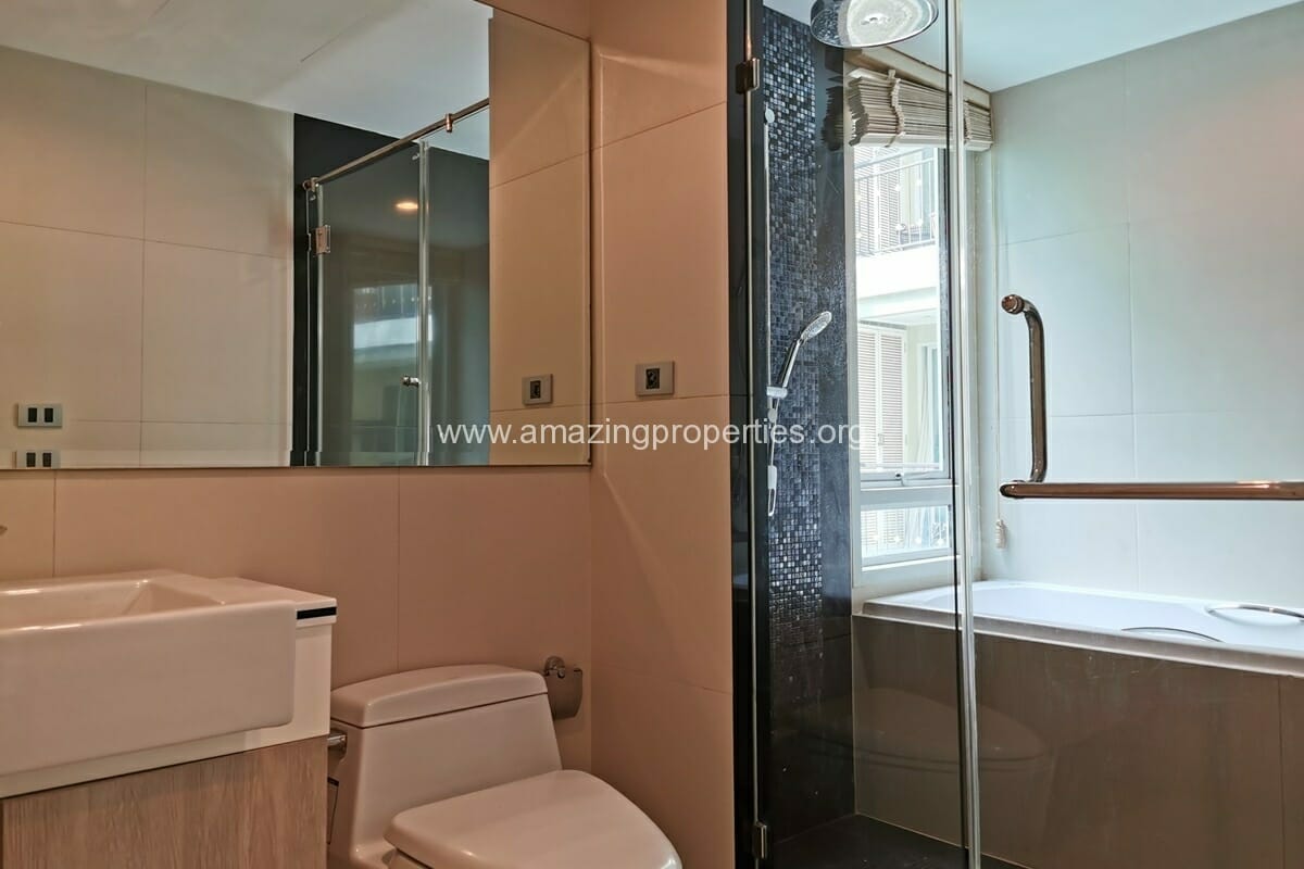 3-Bedroom-Condo-The-Crest-Sukhumvit-24-25-2374.jpg