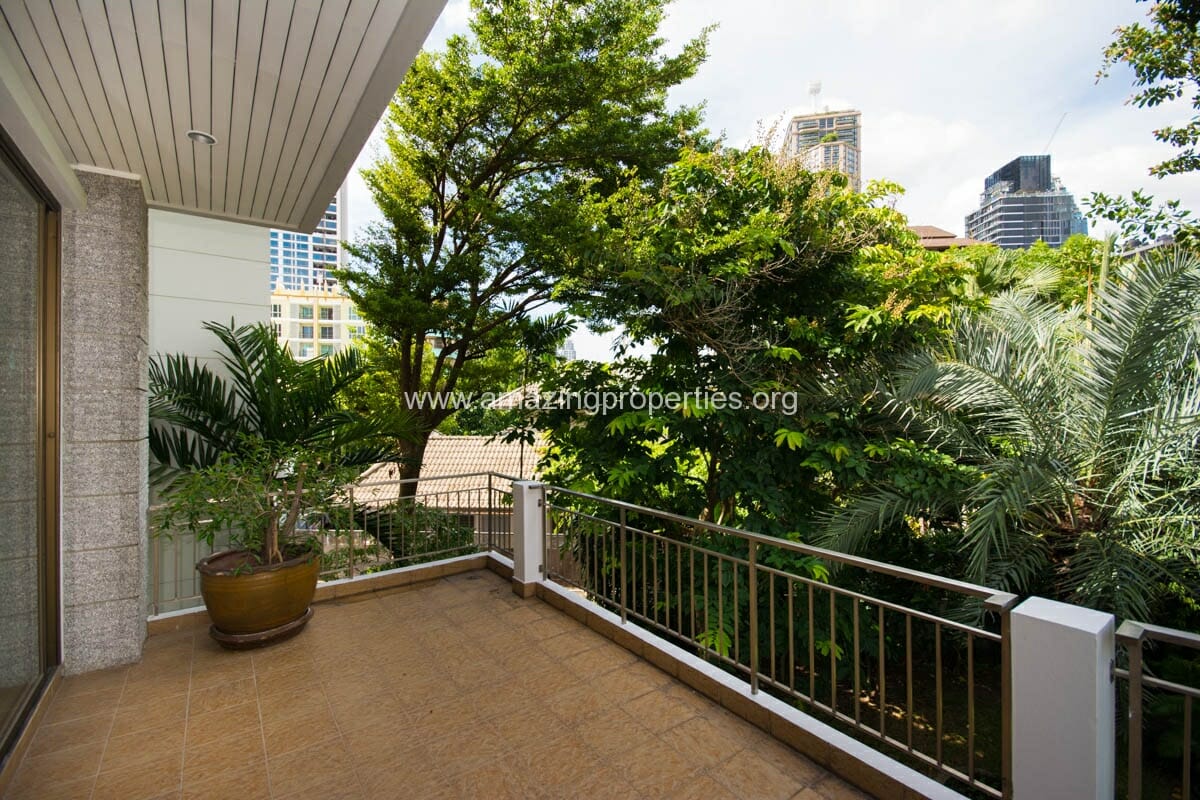 3-Bedroom-Condo-for-rent-Sukhumvit-24-Home-10-7632.jpg
