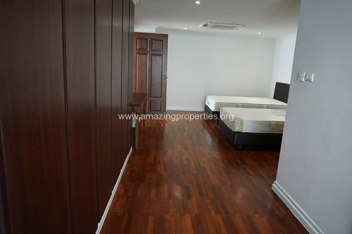 3-Bedroom-Duplex-Penthouse-Jaspal-Residential-2-24-1041.jpg