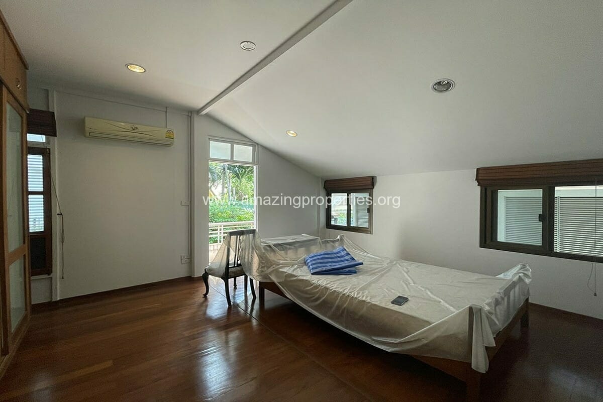 3-Bedroom-House-Sukhumvit-24-11-5938.jpg