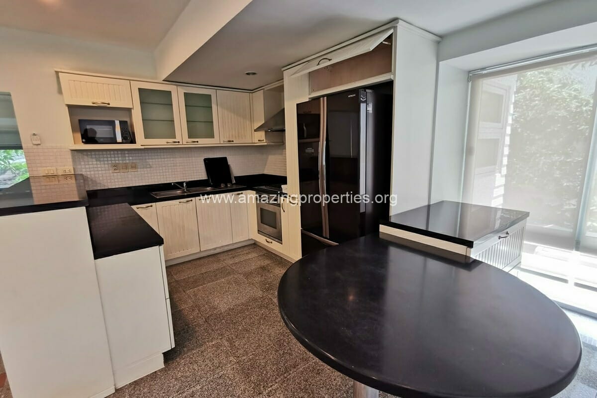 3-Bedroom-House-near-BTS-Phrom-Phong-4-2901.jpg