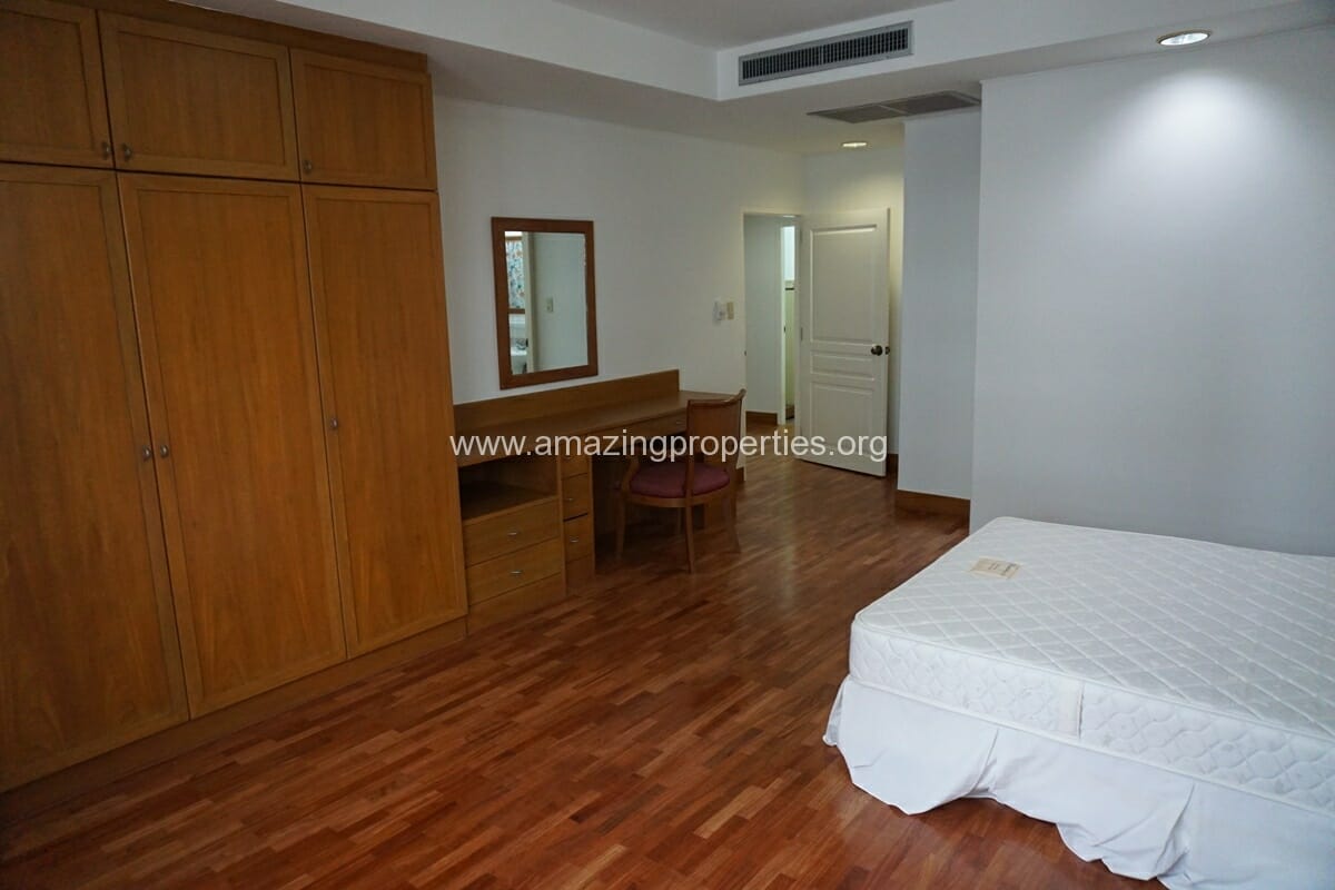 3-Bedroom-Penthouse-Krungthep-Thani-Tower-10-1082.jpg