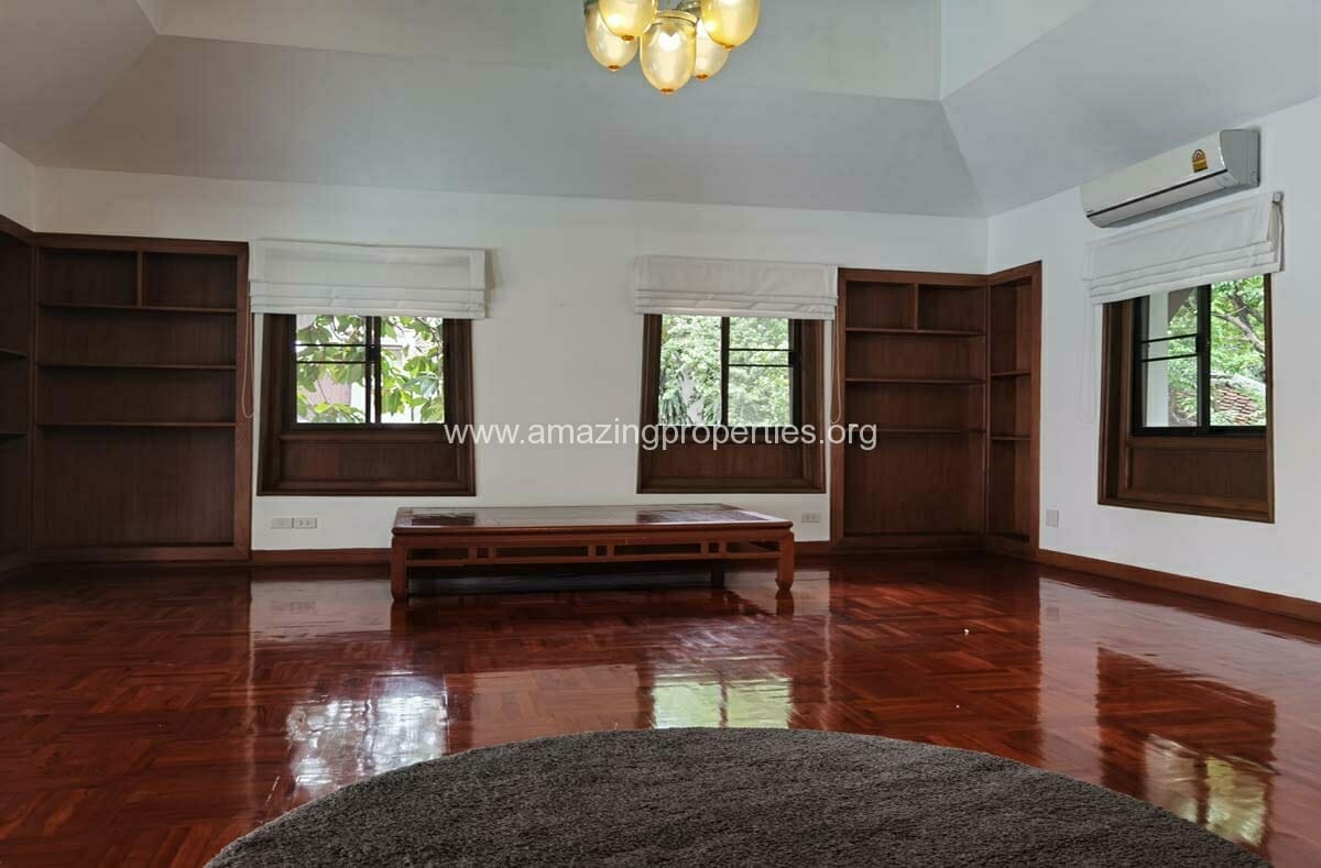 3-Bedroom-Thai-Style-house-Phrom-Phong-15-5419.jpg