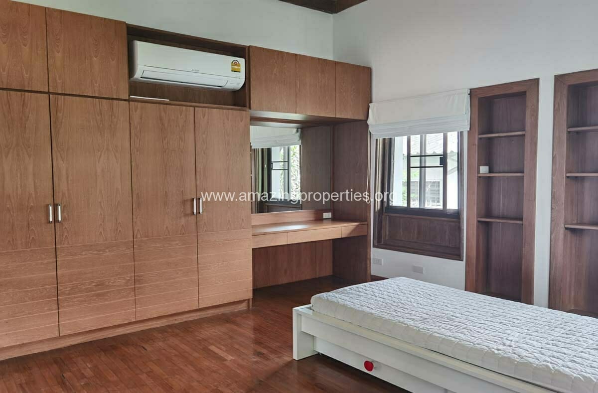 3-Bedroom-Thai-Style-house-Phrom-Phong-21-6609.jpg
