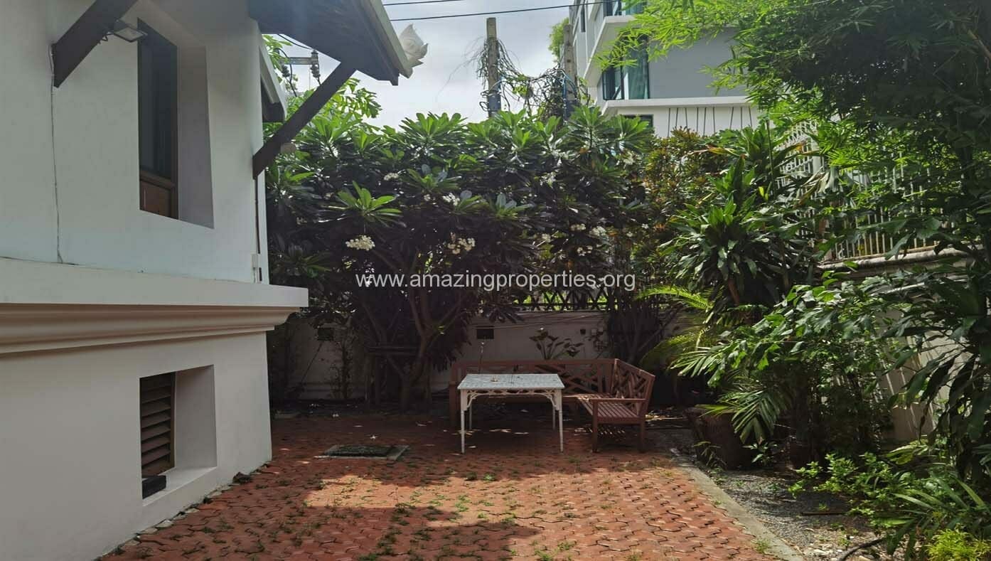 3-Bedroom-Thai-Style-house-Phrom-Phong-7-2503.jpg