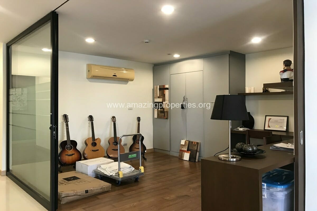 3-Bedroom-The-Rise-Sukhumvit-39-5-3469.jpg