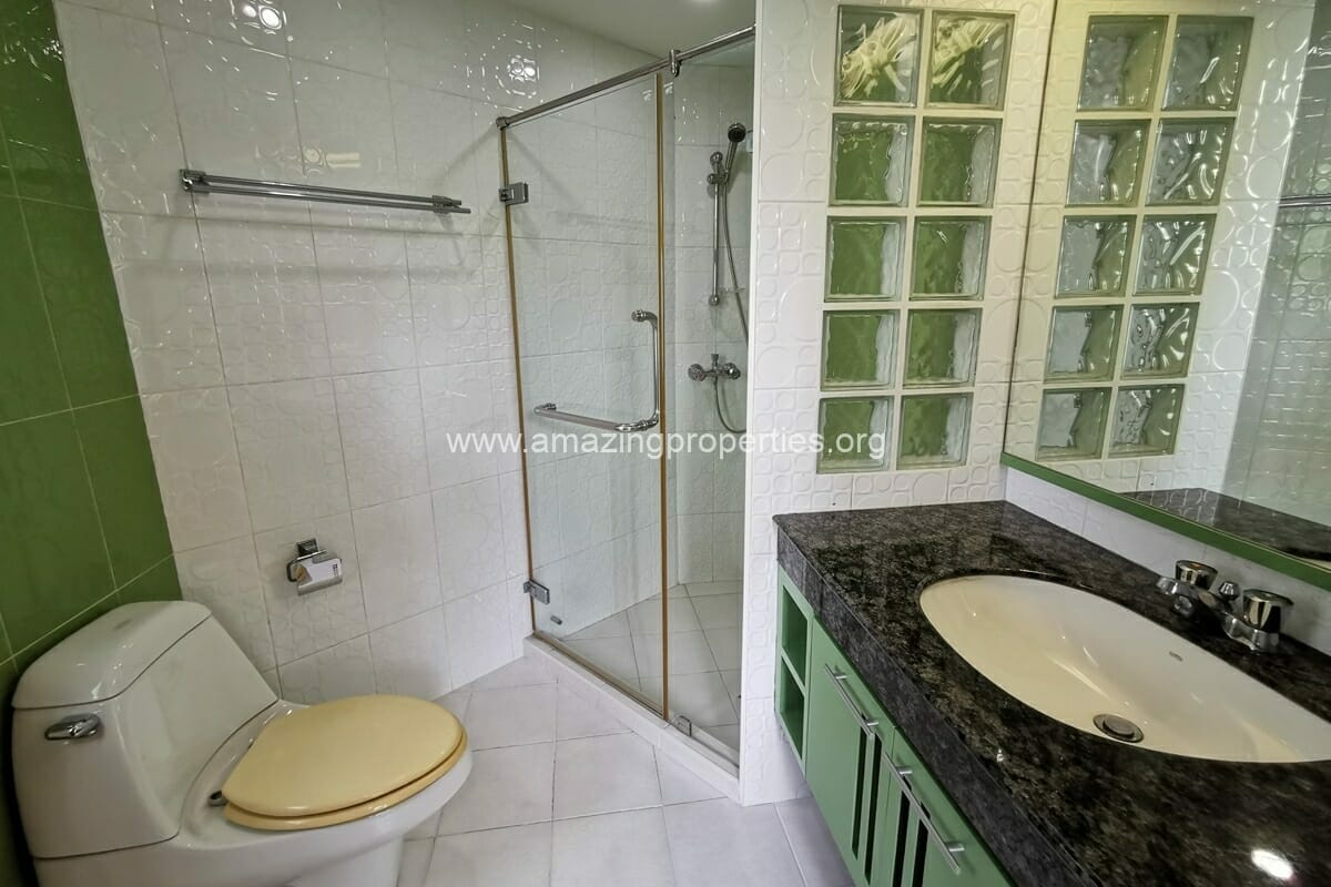 3-Bedroom-apartment-Baan-Sahastinee9-5993.jpg
