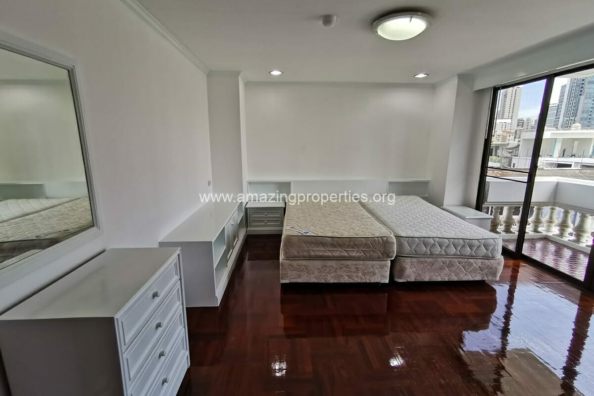 3-Bedroom-apartment-JSK-Mansion-11-5665.jpg