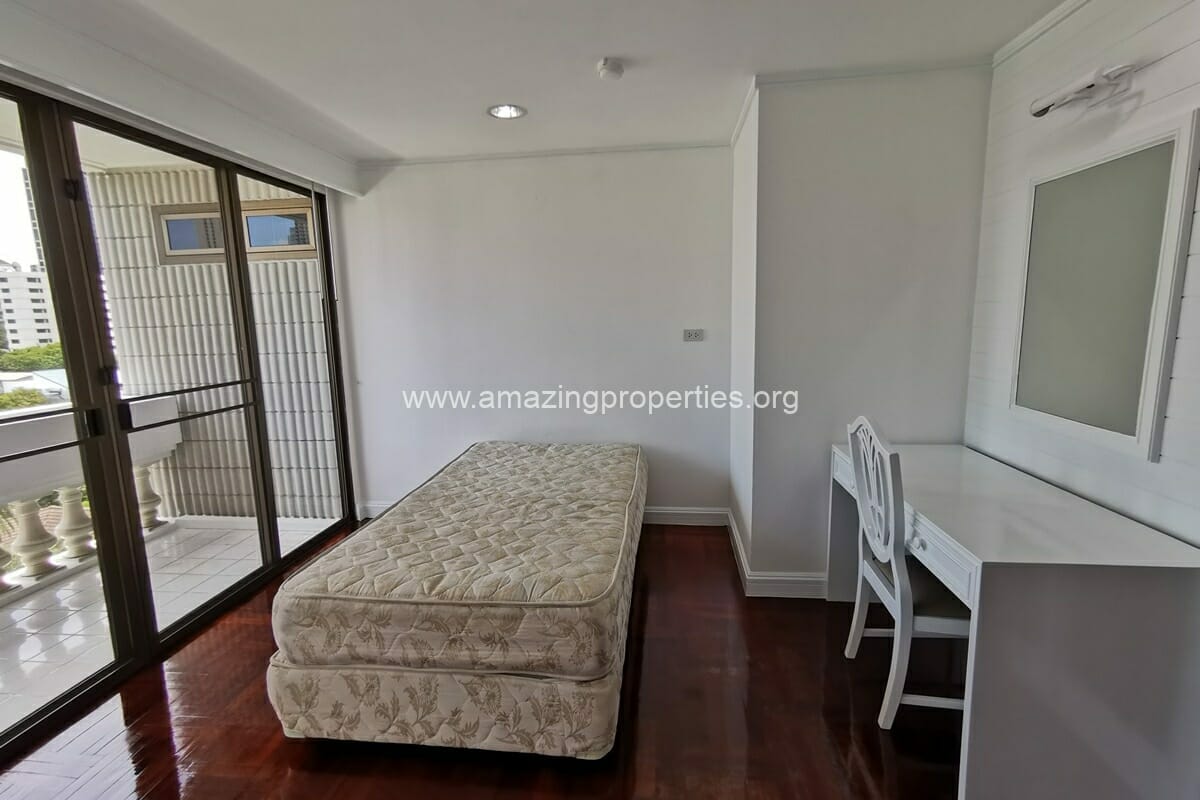 3-Bedroom-apartment-JSK-Mansion-8-2495.jpg