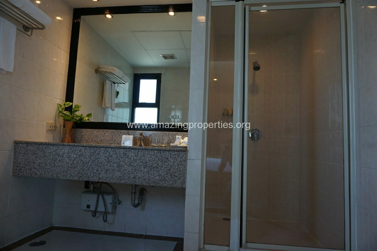 3-Bedroom-apartment-for-rent-Somerset-Park-Suanplu-13-3781.jpg