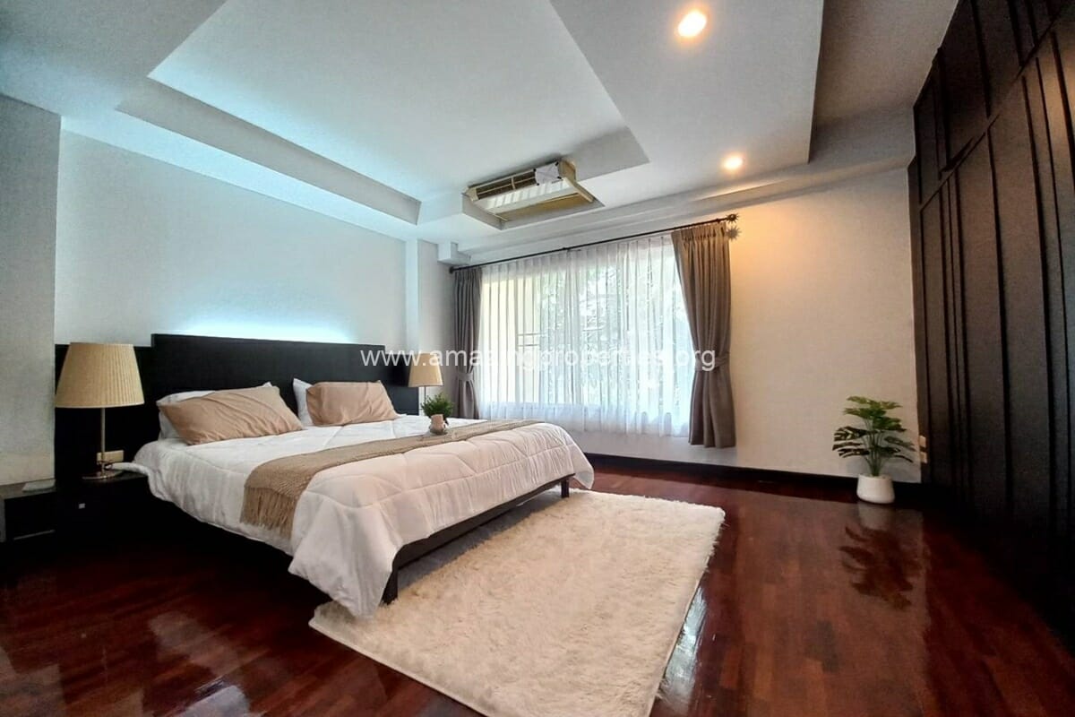 3-bedroom-Charktip-Court-2-4774.jpg