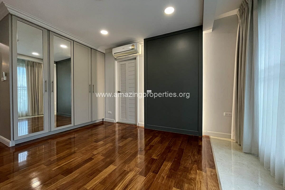 3-bedroom-Duplex-Penthouse-Chidlom-9-1-2697.jpg