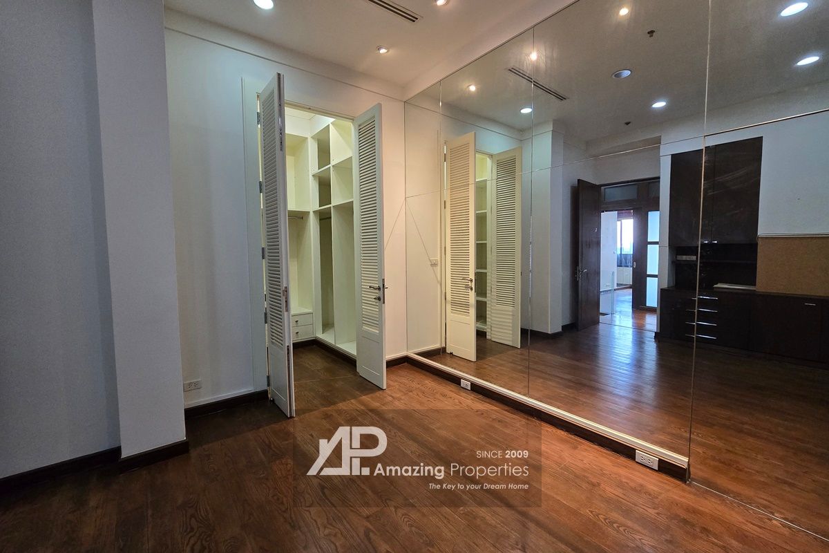 3-bedroom-Duplex-Penthouse-Thonglor-9-2063.jpg