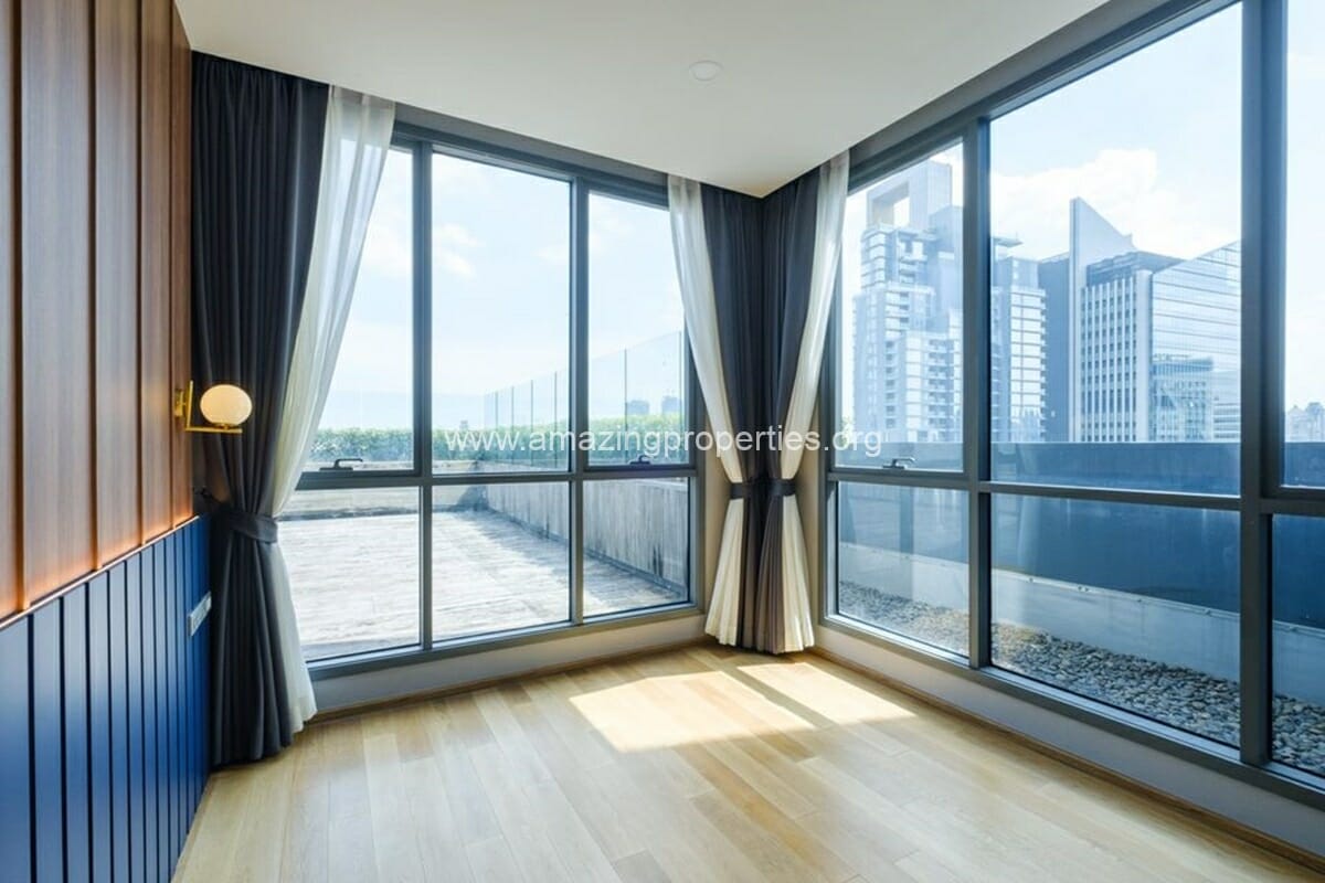 3-bedroom-Hyde-Sukhumvit-13-13-2863.jpg