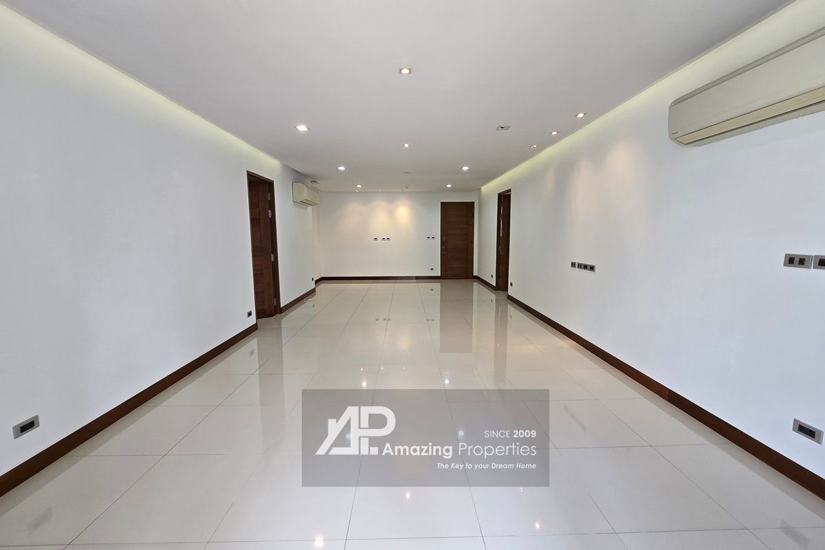 3-bedroom-JB-Residence-(5)-5739.jpg