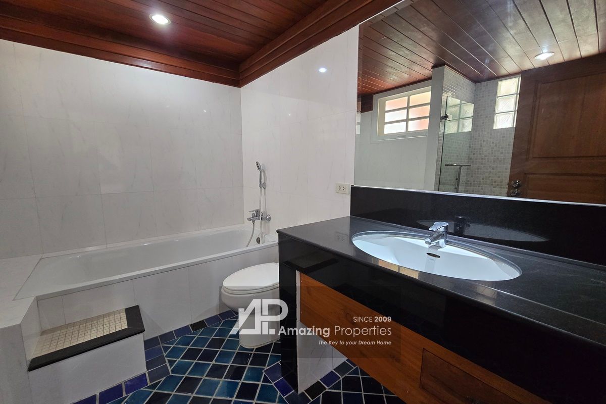 3-bedroom-Kasemsuk-Mansion-(10)-4591.jpg