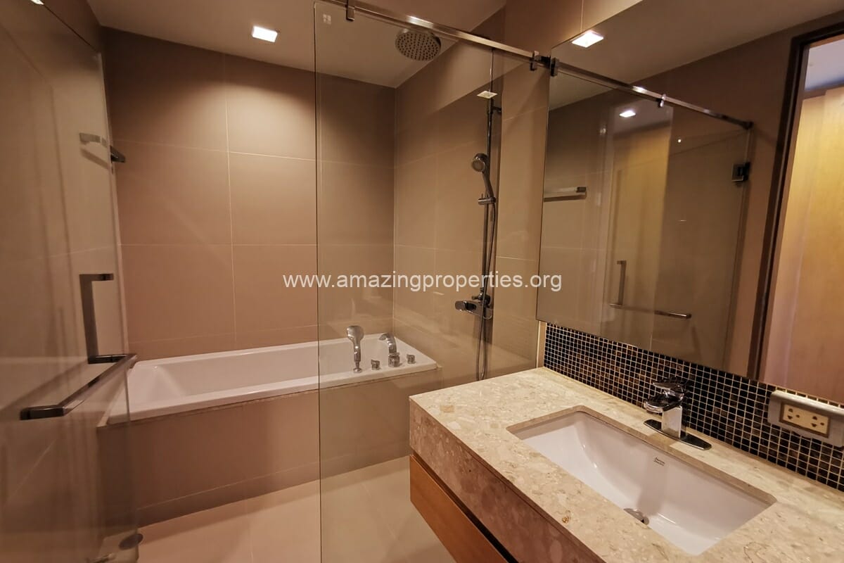3-bedroom-Penthouse-Asoke-15-5411.jpg