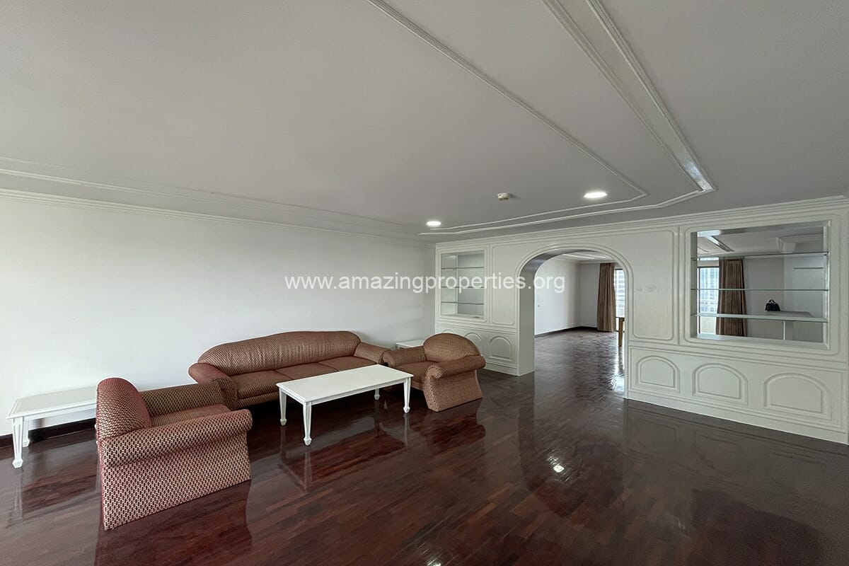 3-bedroom-Regent-on-the-Park-Sukhumvit-26-18-2489.jpg