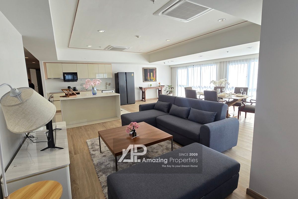 3-bedroom-Sathorn-111-(3)-8069.jpg