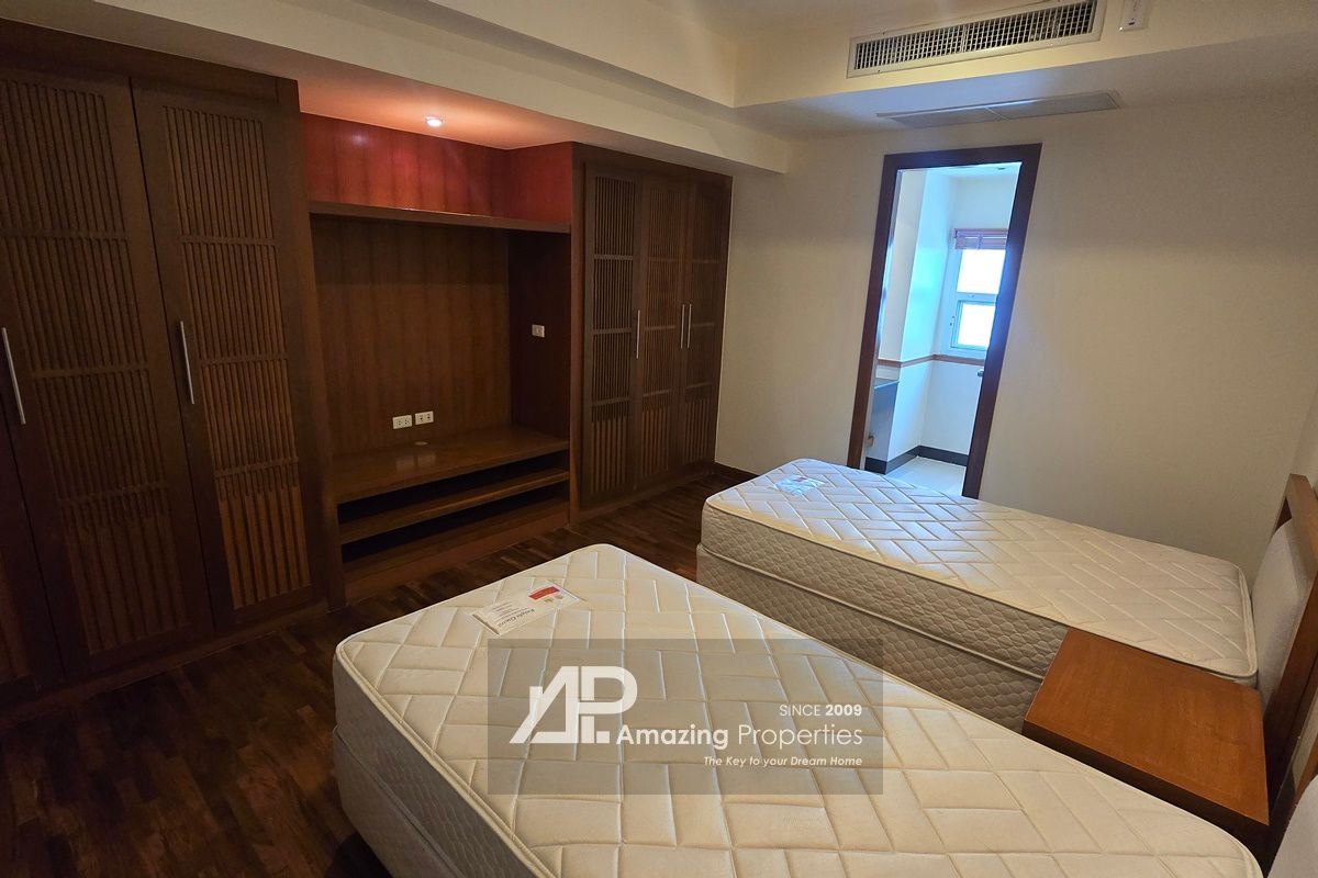 3-bedroom-Sathorn-Seven-Residence-(15)-6879.jpg