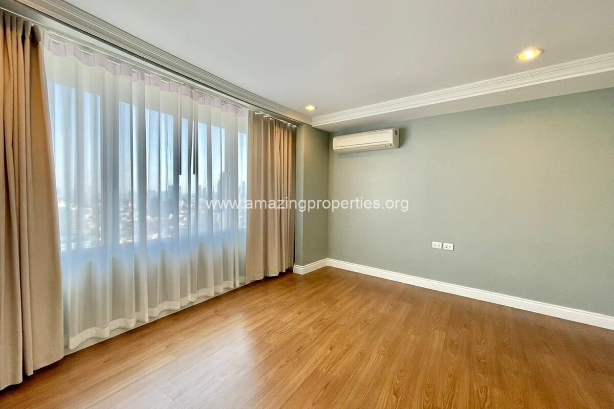 3-bedroom-Supakarn-Condominium-21-5442.jpg