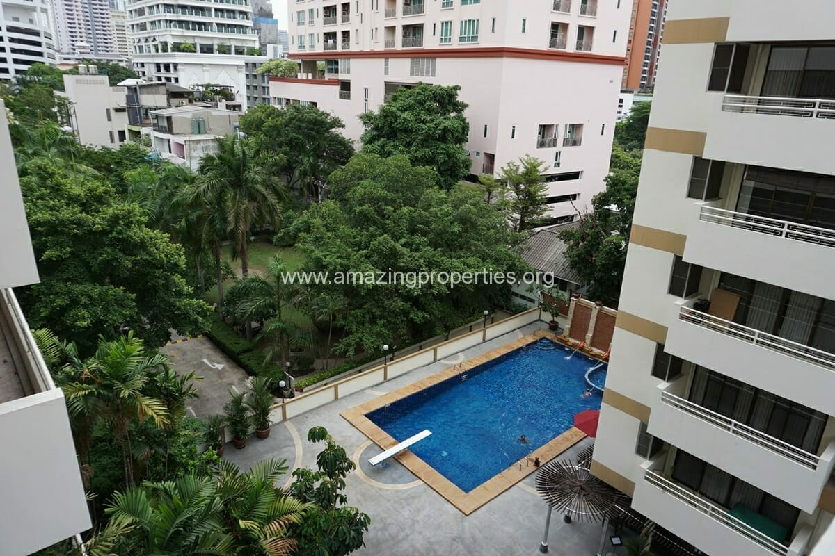 3-bedroom-apartment-for-rent-at-Phirom-Garden-5-6519.jpg