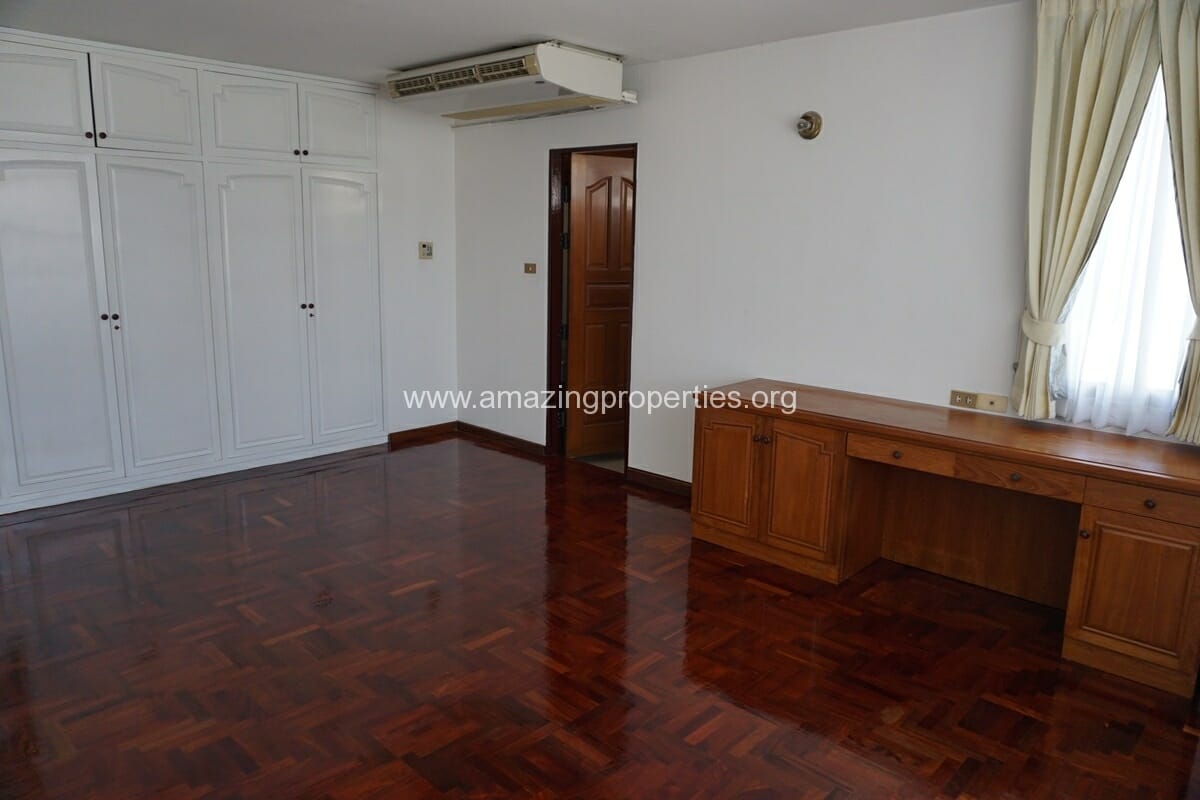 3-bedroom-apartment-for-rent-at-Sriratana-Mansion-1-12-7193.jpg