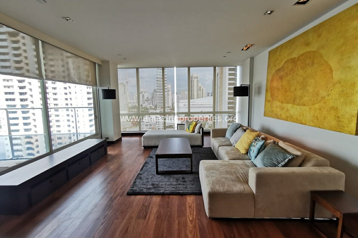 3-bedroom-condo-Le-Raffine-Sukhumvit-31-34-5527.jpg