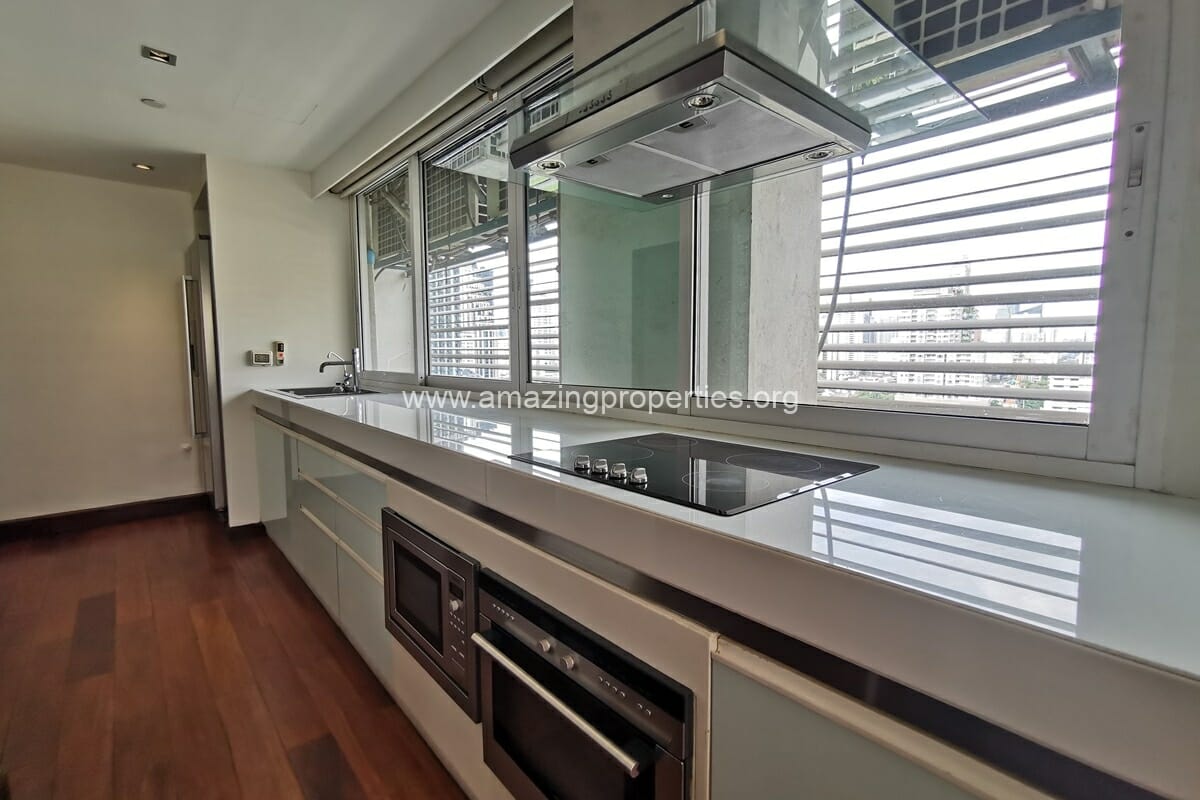 3-bedroom-condo-Le-Raffine-Sukhumvit-31-44-4946.jpg