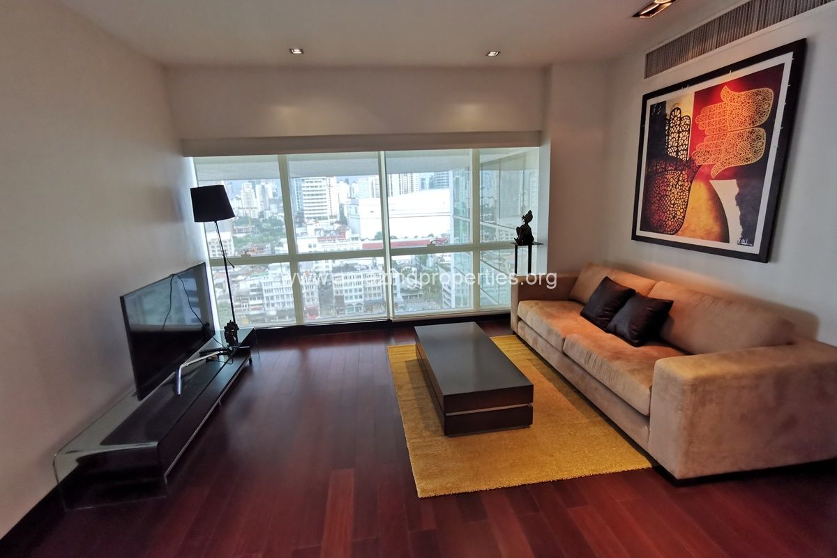 3-bedroom-condo-Le-Raffine-Sukhumvit-31-48-5829.jpg