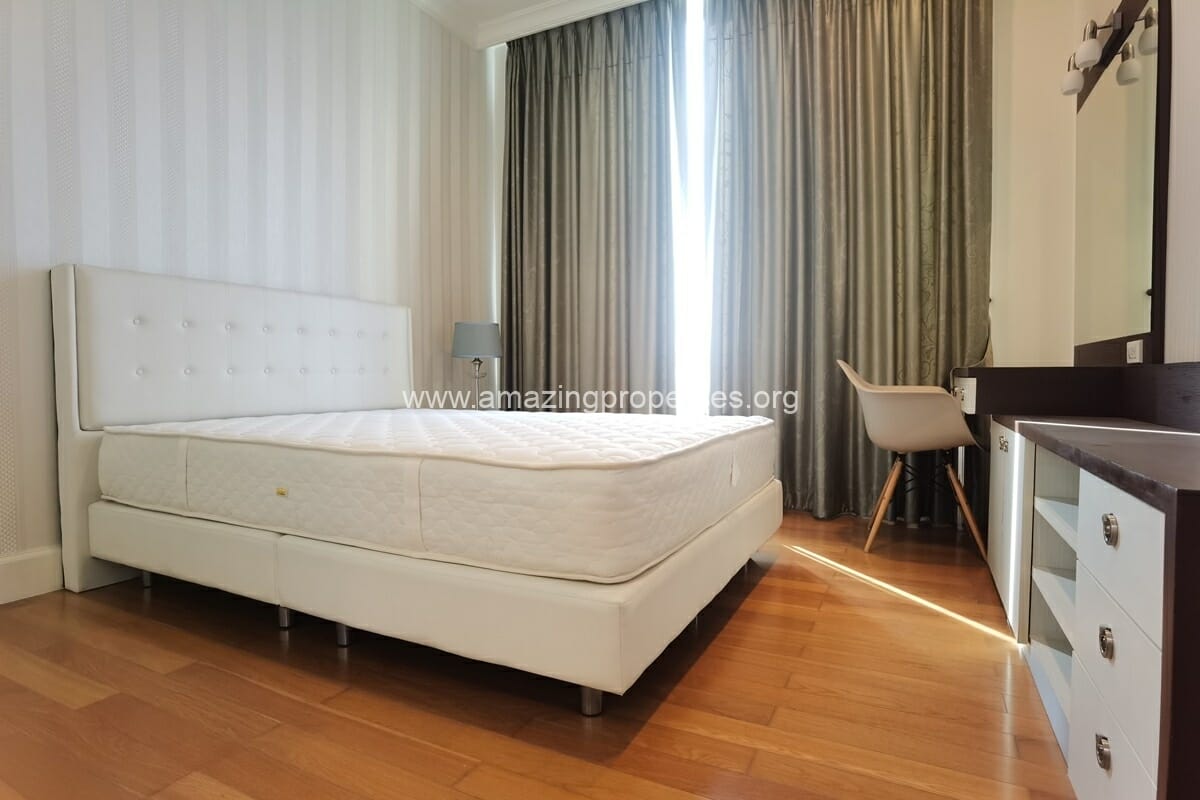 3-bedroom-condo-Royce-Private-Residences-8-4364.jpg