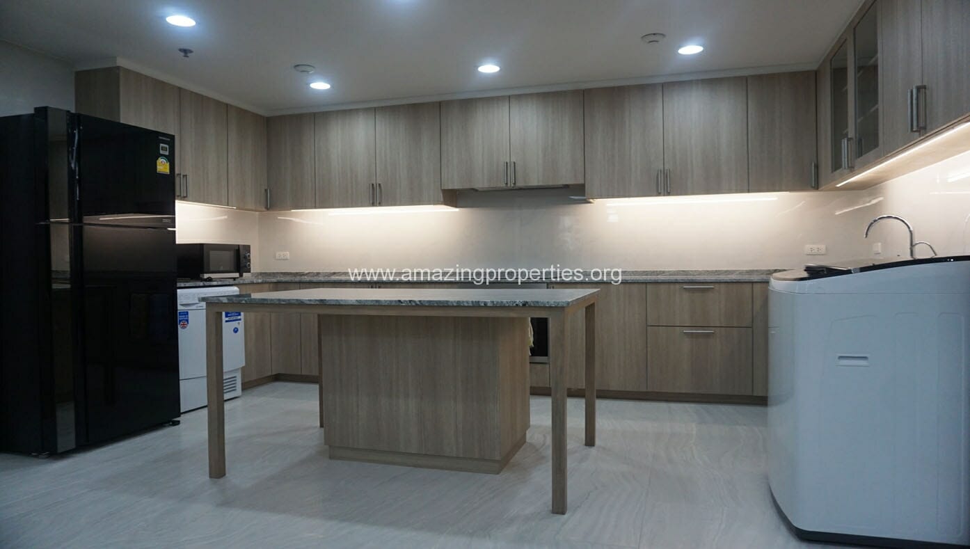 3-bedroom-condo-for-rent-Baan-Suanpetch-2-9868.jpg